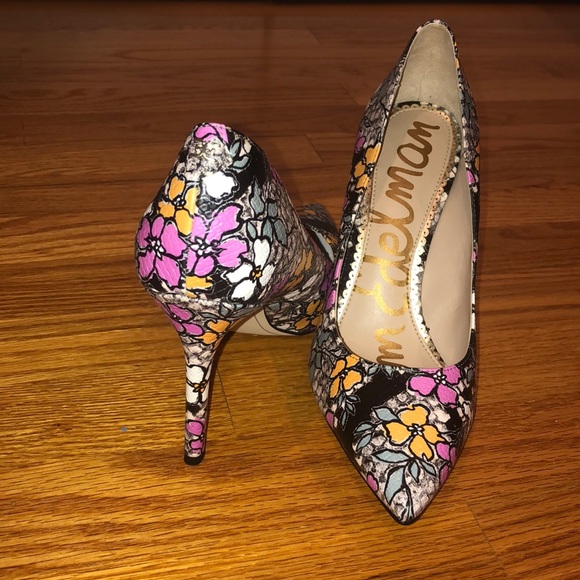 Sam Edelman Shoes - Never been worn Sam Edelman floral heels